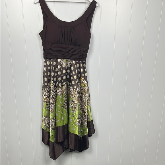 Sangria Womens Midi Dress 12 Chocolate Brown Green Floral Side Zip Ruching Party - Picture 1 of 13